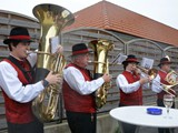 130426 Maibaumaufstellen Stadtwirt - 05