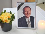 230401 Trauersitzung Altbgm. Michael Racz (1)